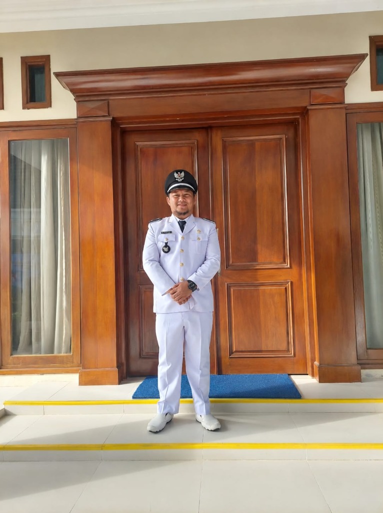 Kepala Desa Pulau Panggung
